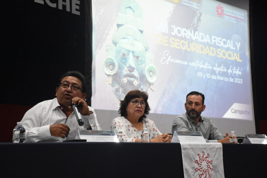 Edith del Carmen Fajardo, presidenta del Colegio de Contadores Públicos de Campeche, anunció la VIII Jornada Fiscal y de Seguridad Social a realizarse los próximos 9 y 10 de marzo.