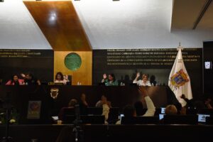 Con el voto de diputados de Morena, PAN e “independientes”, el Congreso del Estado aprobó las Cuentas Públicas del ejercicio fiscal 2021, en que detectaron irregularidades por más de mil millones de pesos.