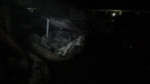 Se registraron explosiones porque el fuego alcanzó a los automotores que tenían piezas con combustible.