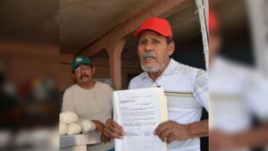 José Pedroza Camacho y Carmen Cahuich Martínez acusaron la apertura de una tortillería clandestina llamada “La+Rica”.