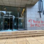 VANDALIZAN NEGOCIOS DURANTE LA MARCHA POR LOS 10 AÑOS DE LA DESAPARICIÓN DE LOS 43 NORMALISTAS