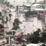 CONTINÚAN LAS INUNDACIONES Y DESLAVES EN COSTAS DE GUERRERO POR EL PASO DEL HURACÁN JOHN; ACAPULCO ES OTRA VEZ ZONA DE DESASTRE