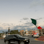 BANDERA MONUMENTAL DEL MALECÓN SE DESPRENDE, PROVOCA APAGÓN Y CIERRE DE VIALIDADES