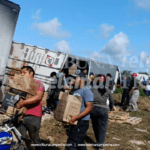 RAPIÑAN VINOS DE TRÁILER VOLCADO EN CALKINÍ