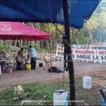 CAMPESINOS EN CALKINÍ MANTIENEN BLOQUEO; ACUSAN INCUMPLIMIENTO DE LA SEDENA