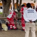 MUJER SUFRE ATAQU£ DE EPILEPSIA EN PARQUE DE SAN MARTÍN, LA ATIENDEN PARAMEDICOS 