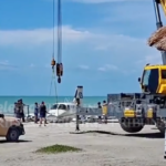 RETIRAN AVIONETA QUE ATERRIZÓ DE EMERGENCIA EN PLAYA NORTE